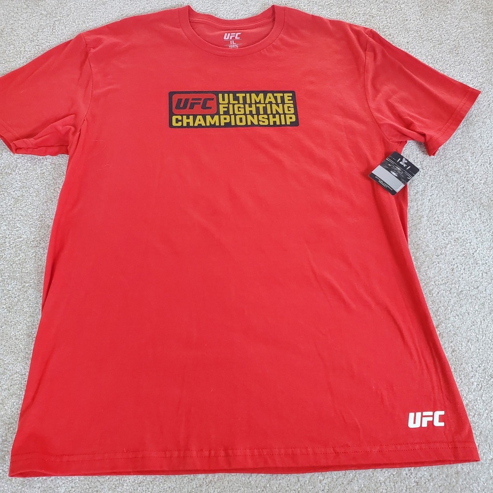 UFC Ultimate Fighting Championship Tshirt Size L Red NWTGS